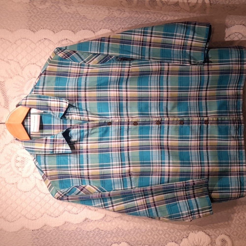 Women’s NWOT shirt